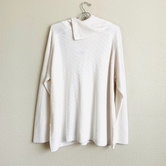 Liz Claiborne Cowl Neck With Buttons Sweaters - Picture 4 of 9